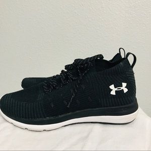 Ladies Under Armour Tennis Shoes